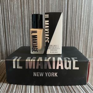 IL MAKIAGE WOKE UP LIKE THIS
FLAWLESS BASE FOUNDATION - SHADE #60
